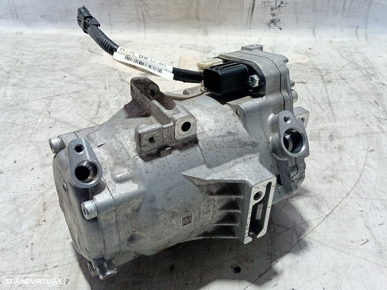Compressor AC NISSAN Leaf EV (ZE1) - 1