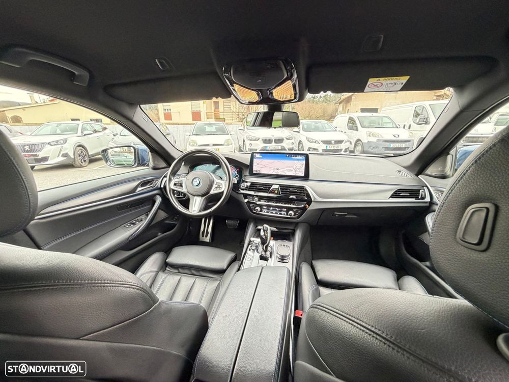 BMW 530 e Pack 50 anos M - 57
