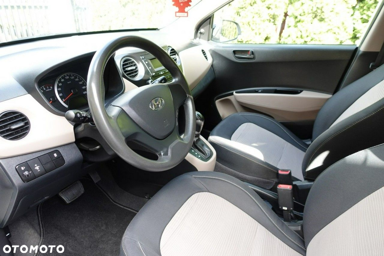 Hyundai i10 - 12