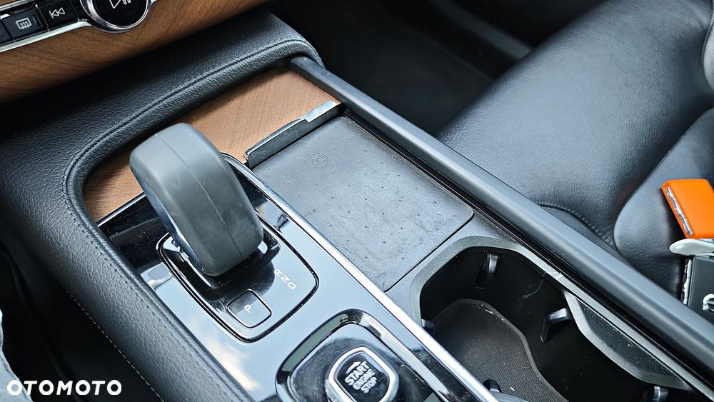 Volvo XC 90 - 24
