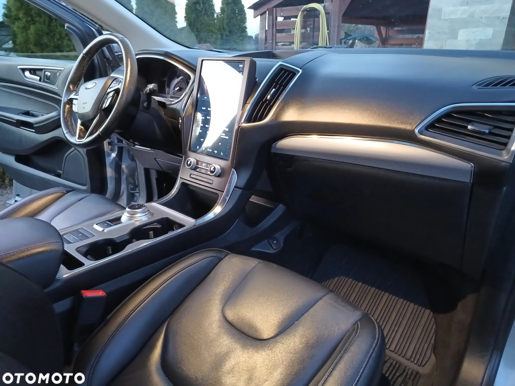 Ford Edge - 24
