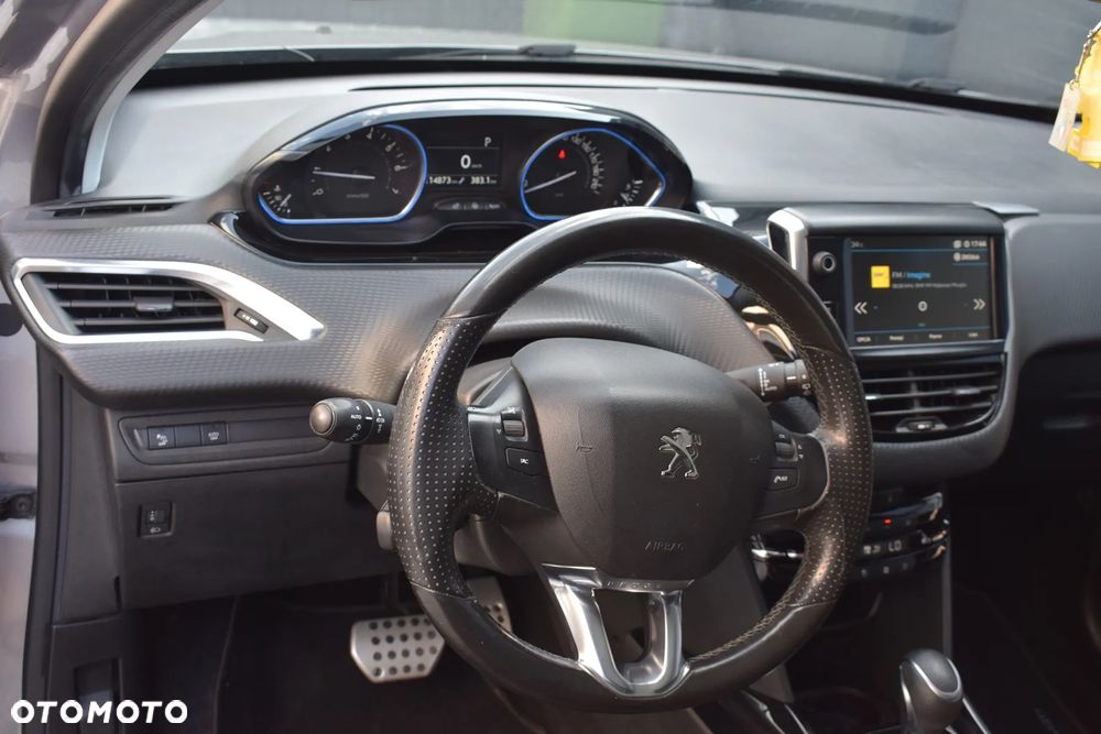Peugeot 2008 1.2 Pure Tech GPF Crossway S&S EAT6 - 6