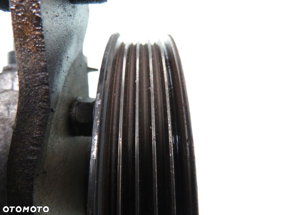 POMPA WSPOMAGANIA MAZDA PREMACY 1.9 B26K32650B - 5