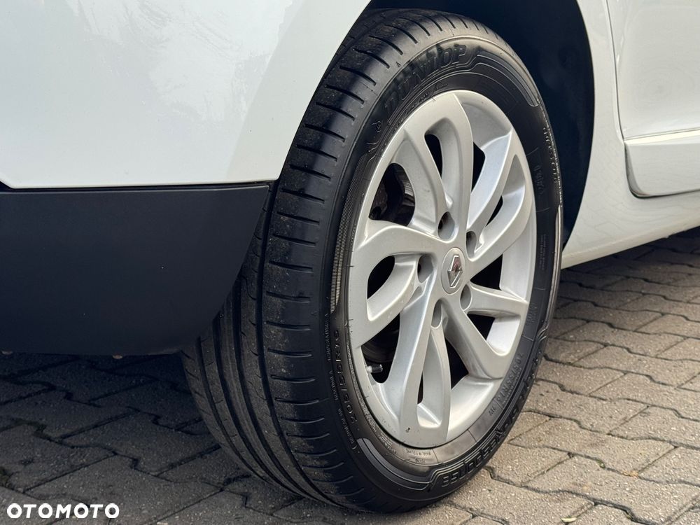 Renault Megane 1.6 16V 110 LIMITED - 11