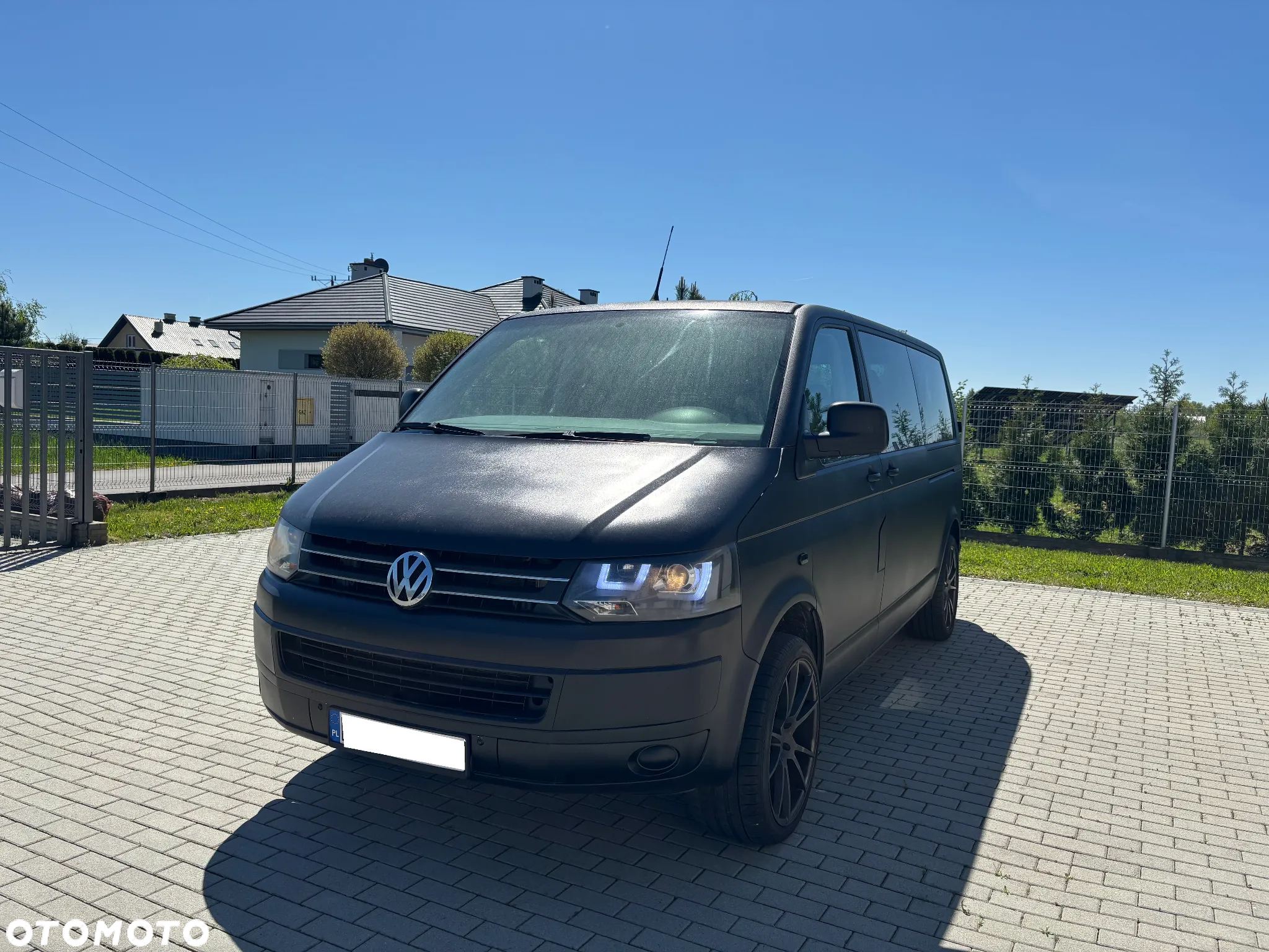 Volkswagen Caravelle - 2