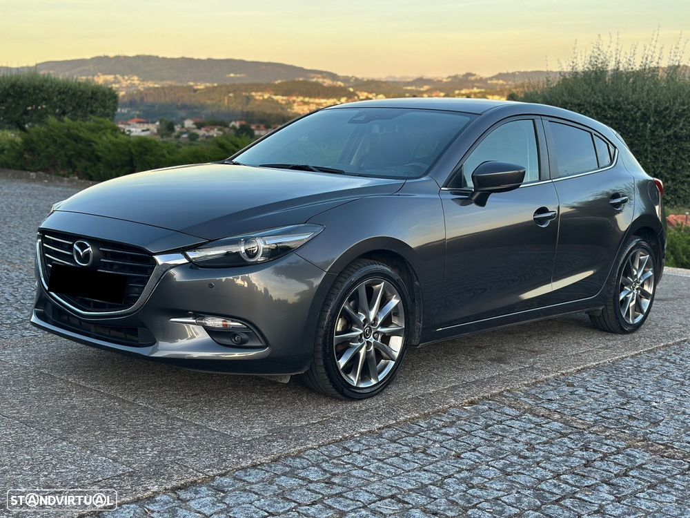 Mazda 3 Hatchback 1.5 Sky-D Excellence Pack Leather - 4
