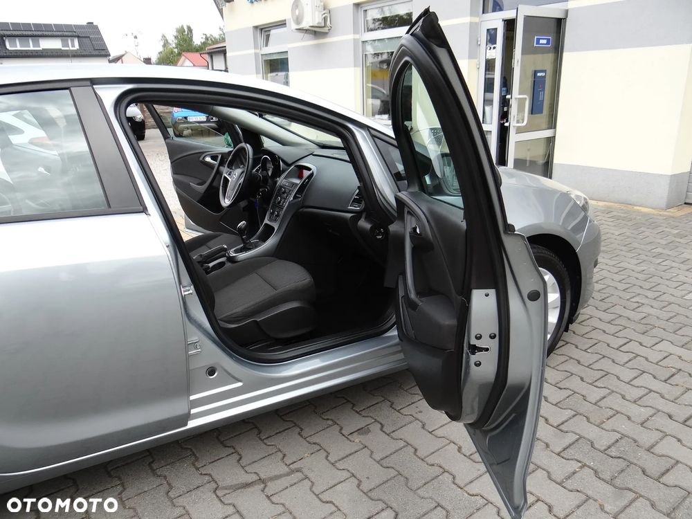 Opel Astra 1.4 EcoFLEX Edition - 29