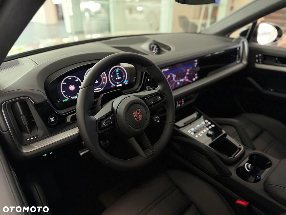 Porsche Cayenne S - 25