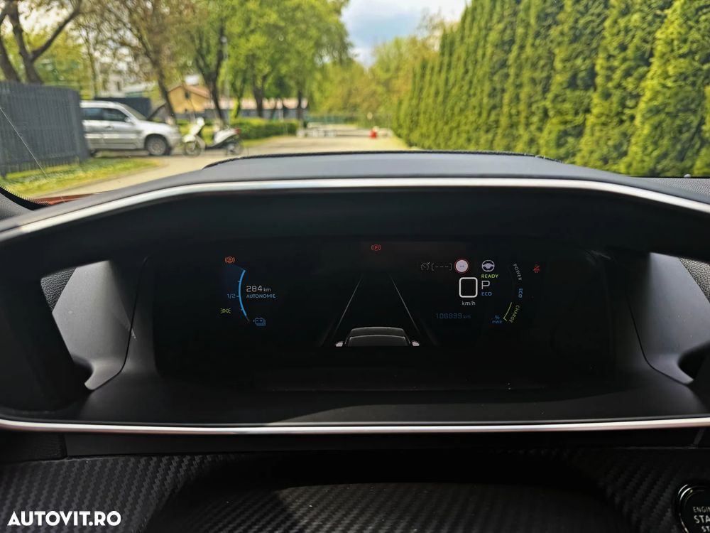 Peugeot 2008 156 GT Exclusive - 15