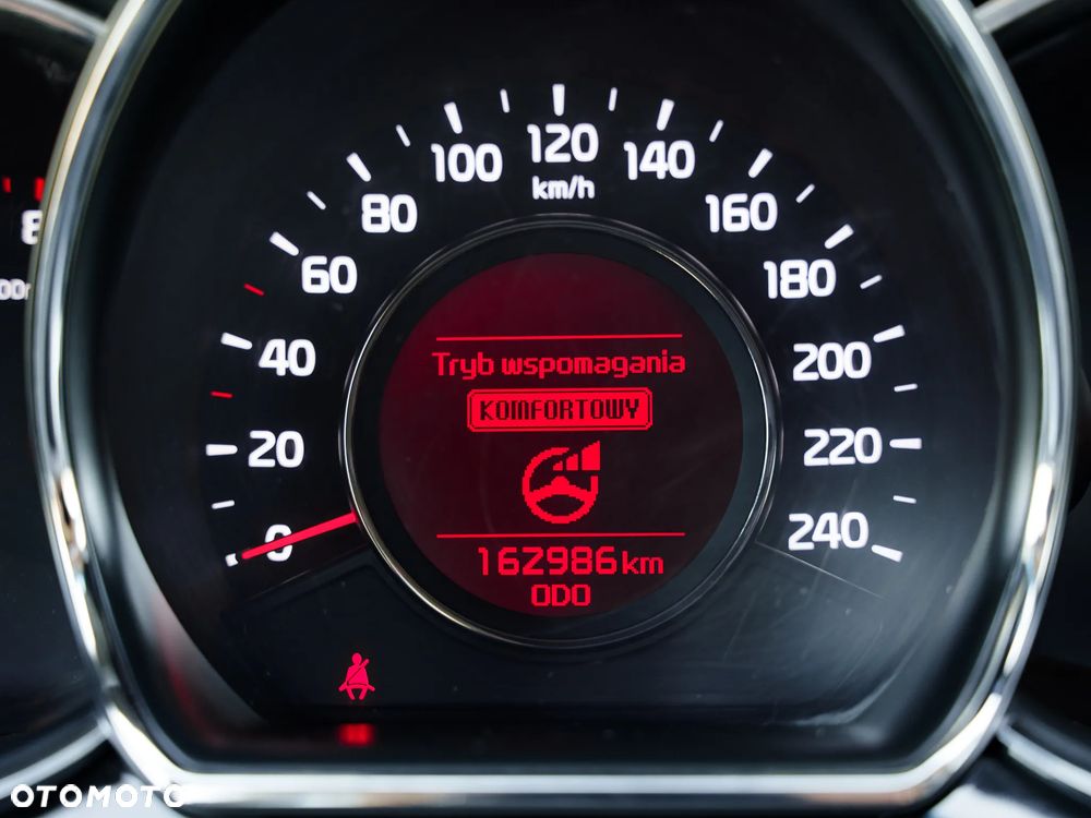 Kia Ceed 1.4 CVVT ISG Spirit - 36