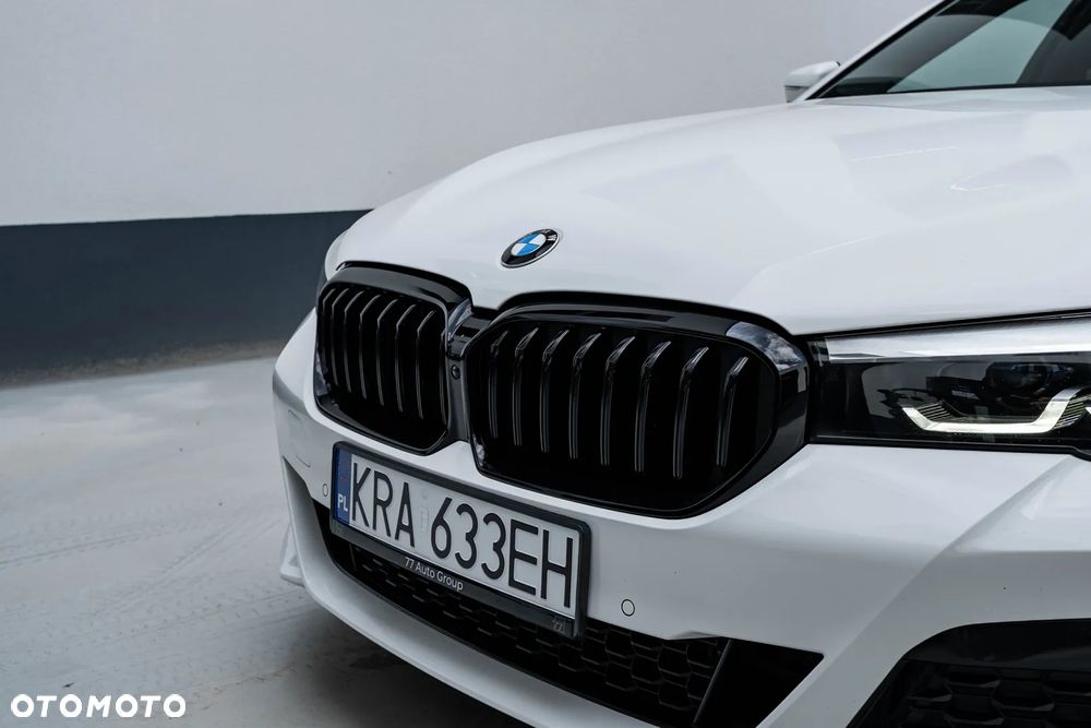 BMW Seria 5 520d xDrive mHEV M Sport sport - 30