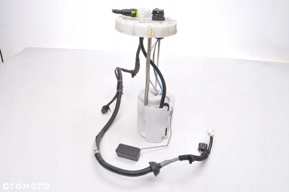 SUZUKI JIMNY IV 1.5 POMPA PALIWA 15100-78R01 23R - 2