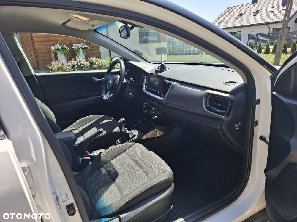 Kia Stonic 1.6 CRDi SCR L - 13