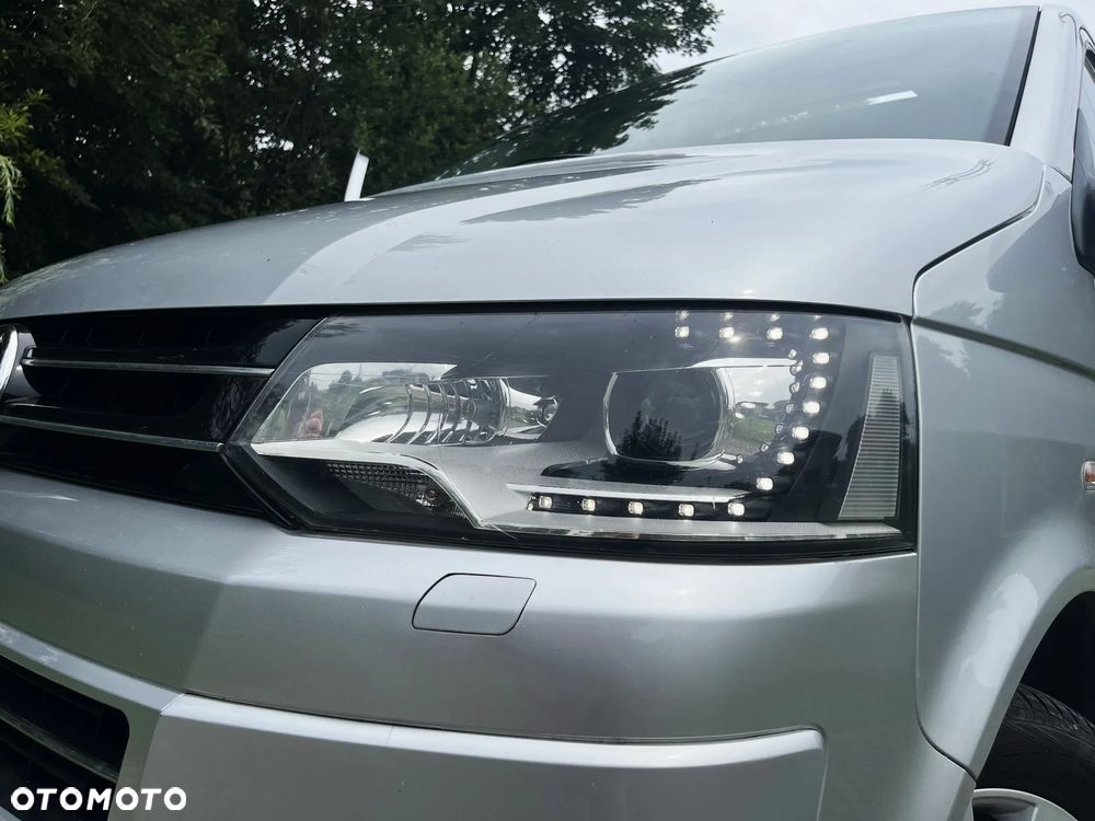 Volkswagen Multivan - 39
