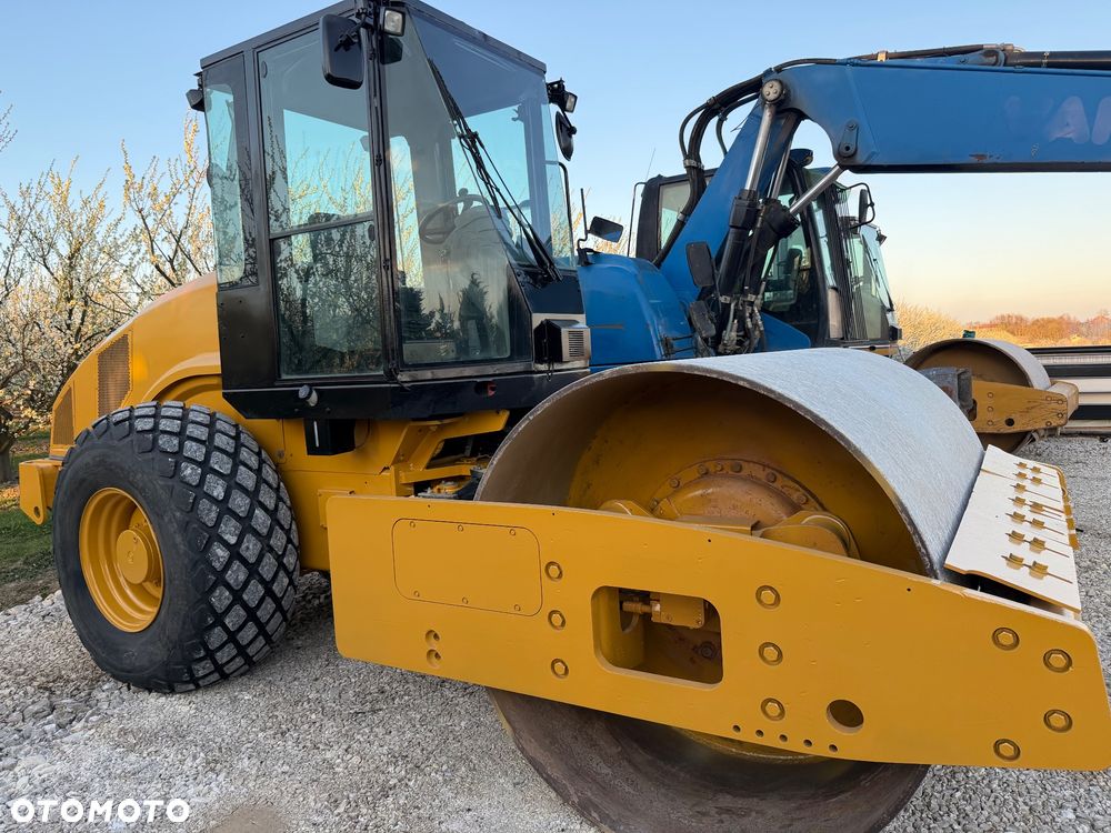 Caterpillar CS56 - 3