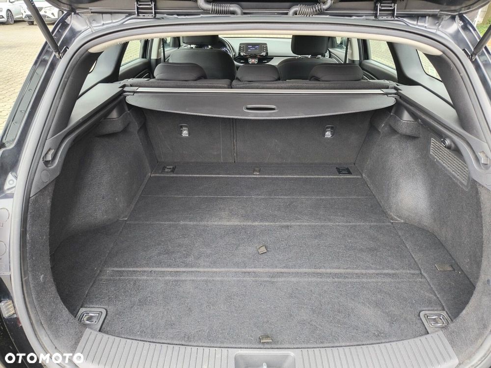 Hyundai i30 - 30