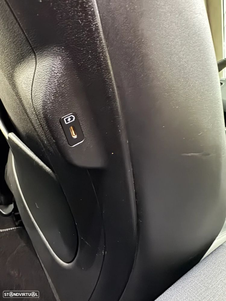 Kia EV6 77,4-kWh - 29