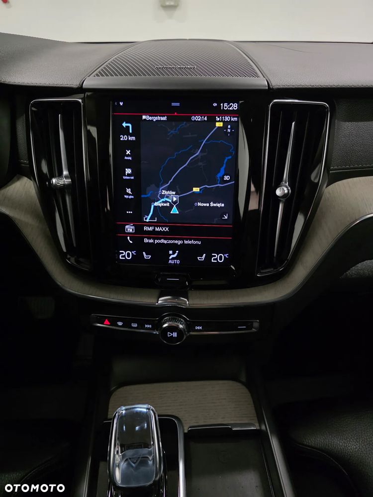 Volvo XC 60 B4 D Inscription - 9