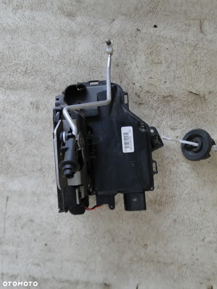 AUDI A2 ZAMEK DRZWI PRAWY PRZÓD PRZEDNI 7 PIN EUROPA - 6