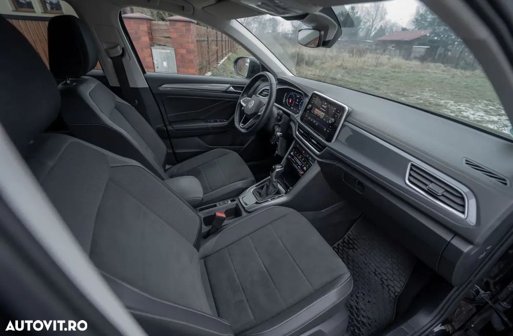 Volkswagen T-Roc 1.5 TSI DSG Advanced - 10