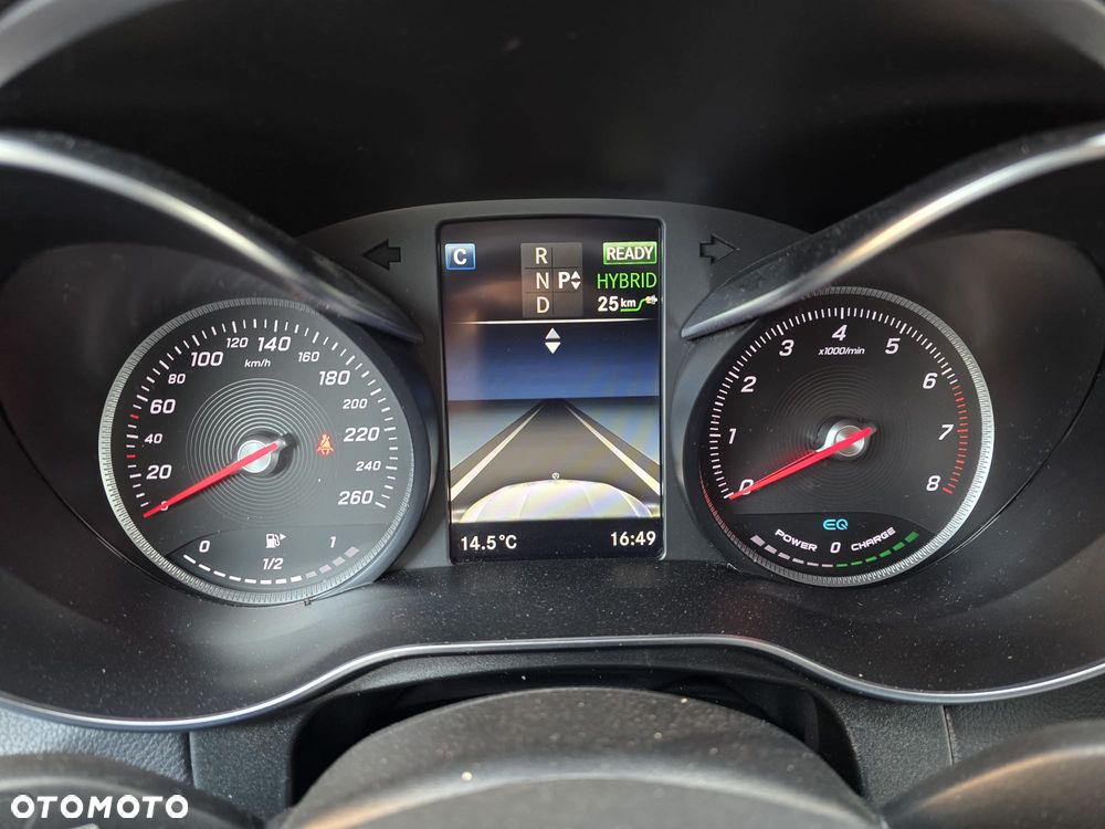 Mercedes-Benz GLC 300 e 4-Matic - 16