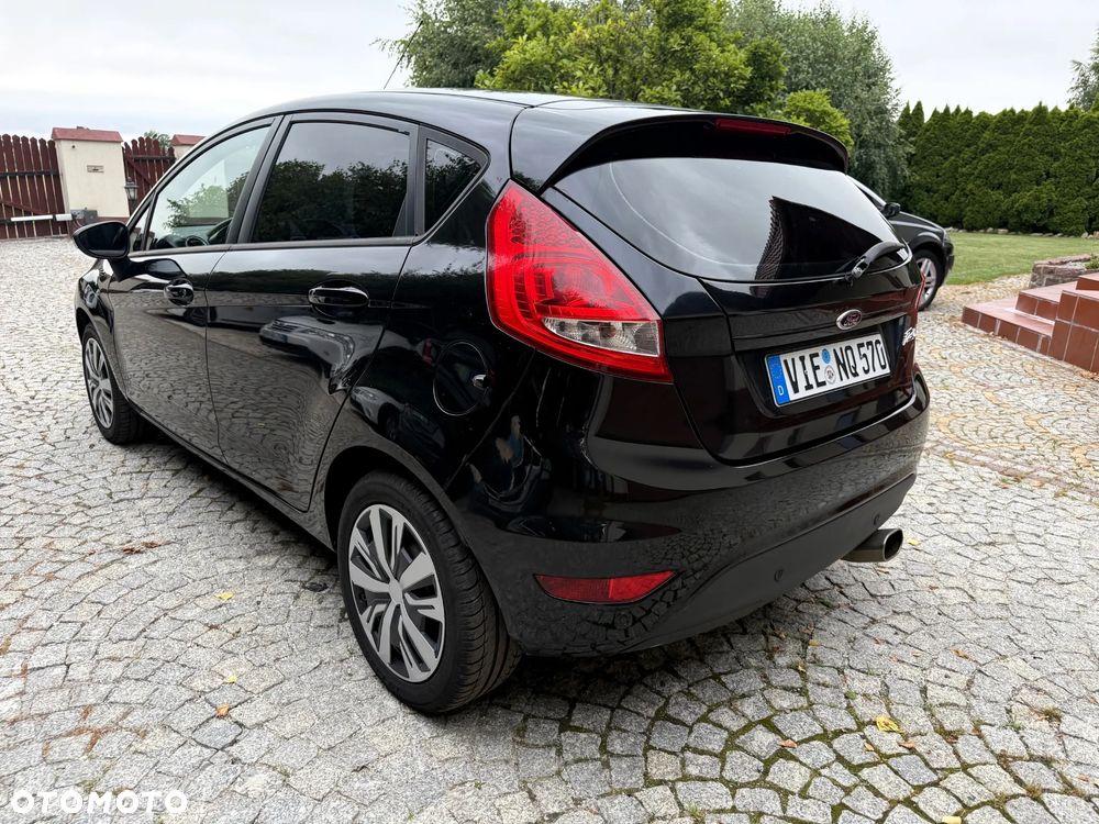 Ford Fiesta 1.25 Champions Edition - 11