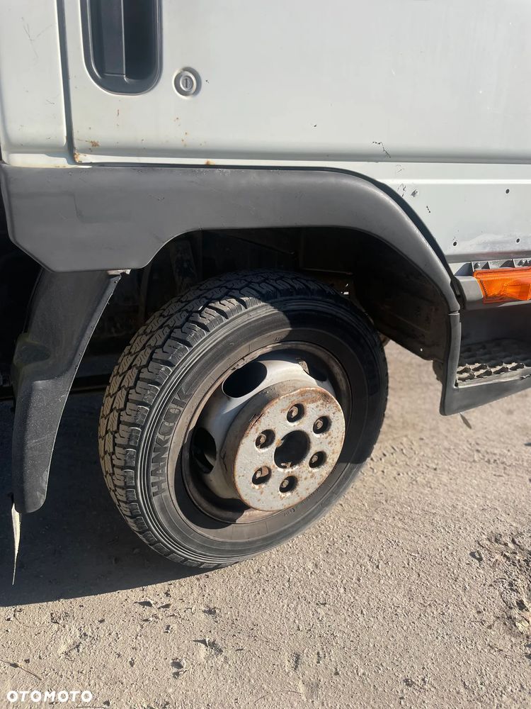 Mitsubishi CANTER - 8