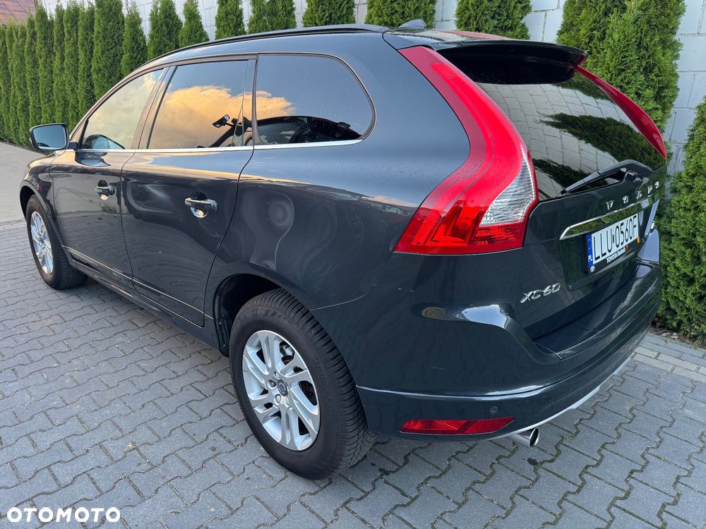 Volvo XC 60 D3 Drive-E Momentum - 2