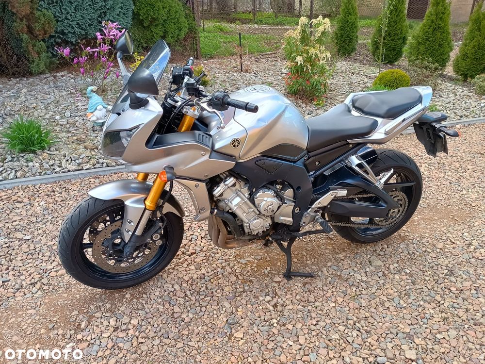 Yamaha FZ - 3