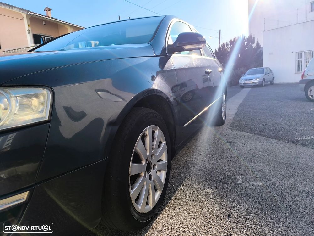 VW Passat 2.0 TDI Confortline - 15