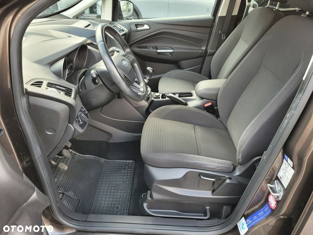 Ford Grand C-MAX - 9