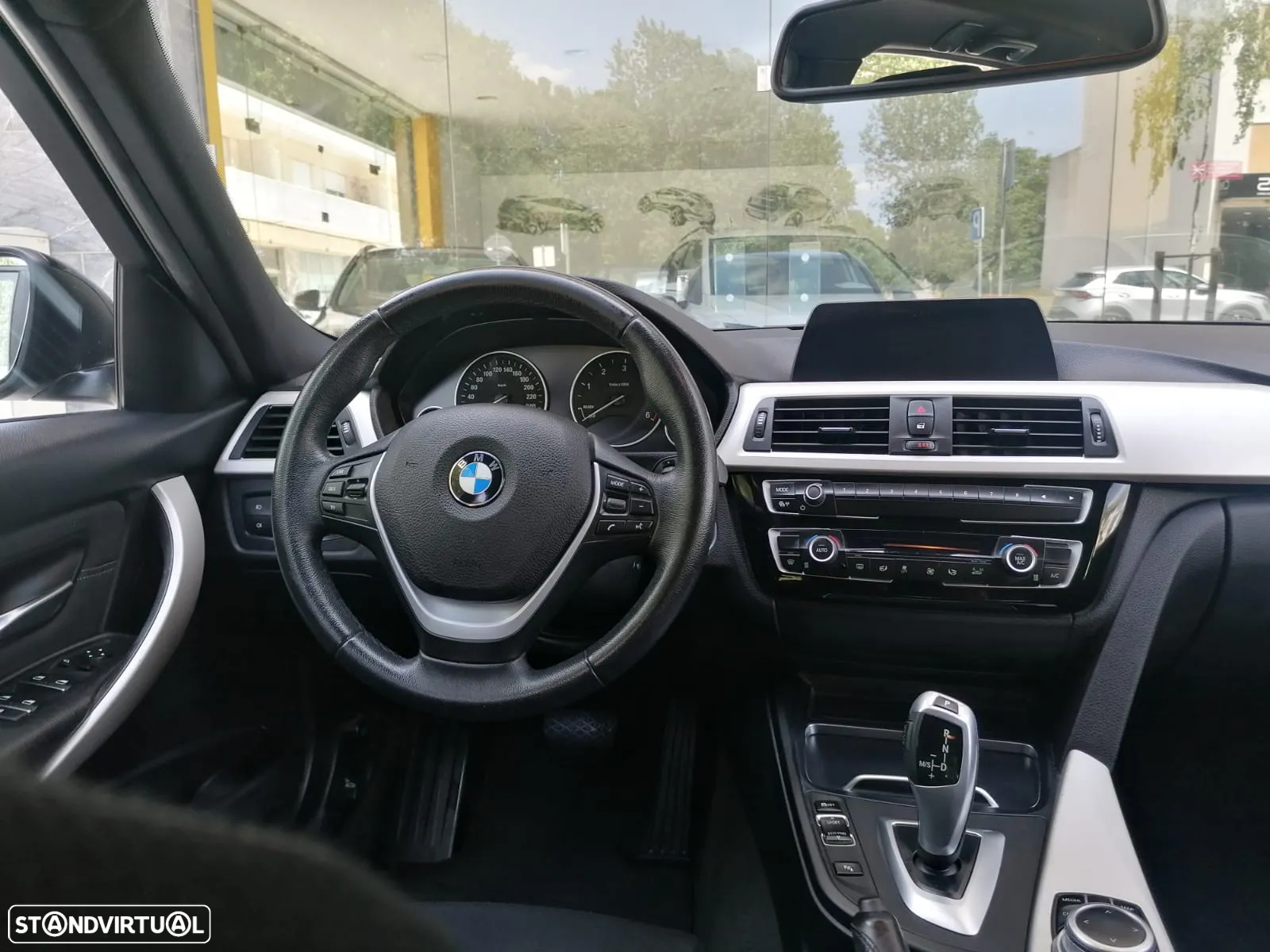 BMW 318 d Touring Advantage Auto - 5