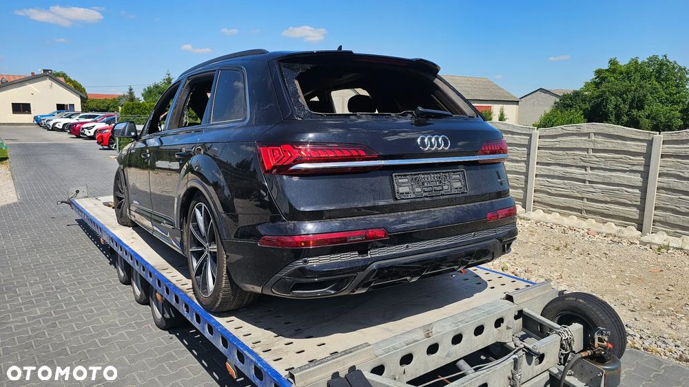Audi Q7 - 2
