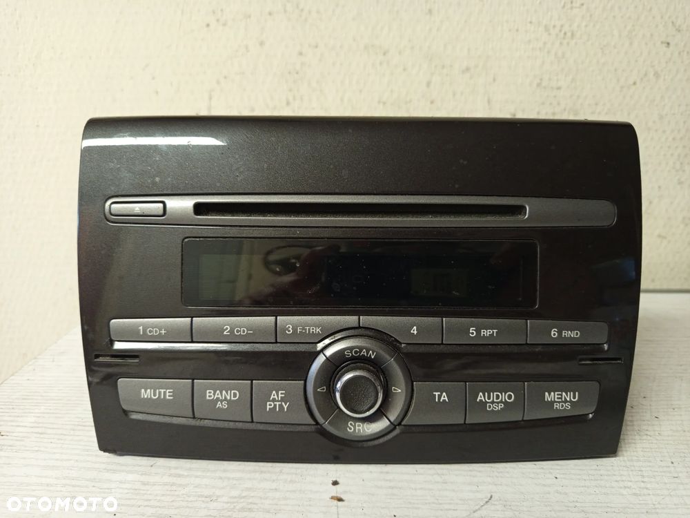 RADIO FABRYCZNE CD FIAT BRAVO II 735451941 - 2