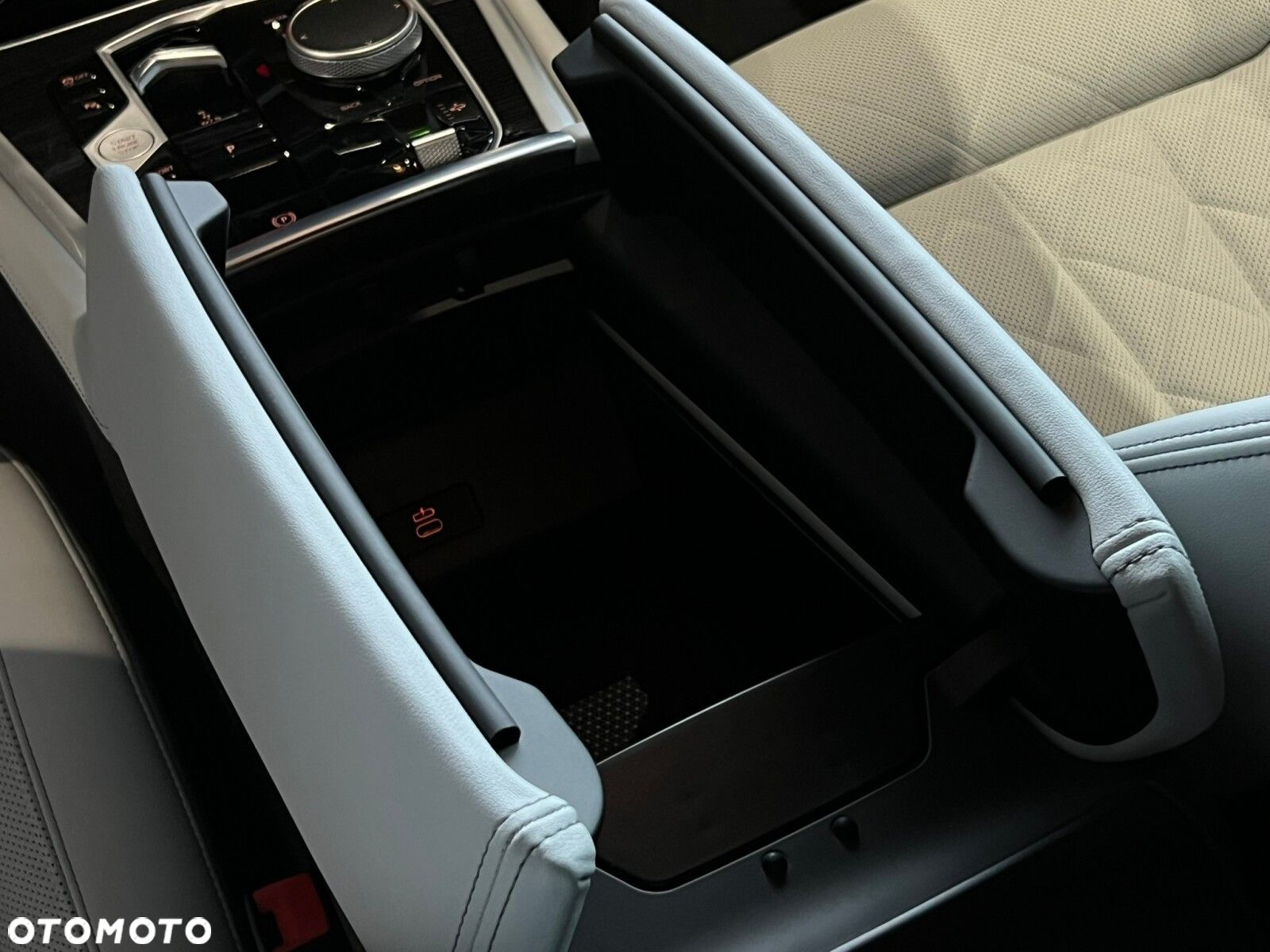 BMW X6 - 32