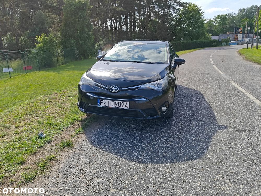 Toyota Avensis 1.8 Active - 2