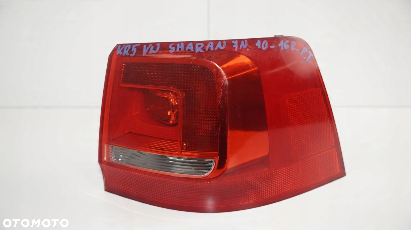 LAMPA PRAWY TYŁ TYLNA VW SHARAN MK2 10-16R - 2
