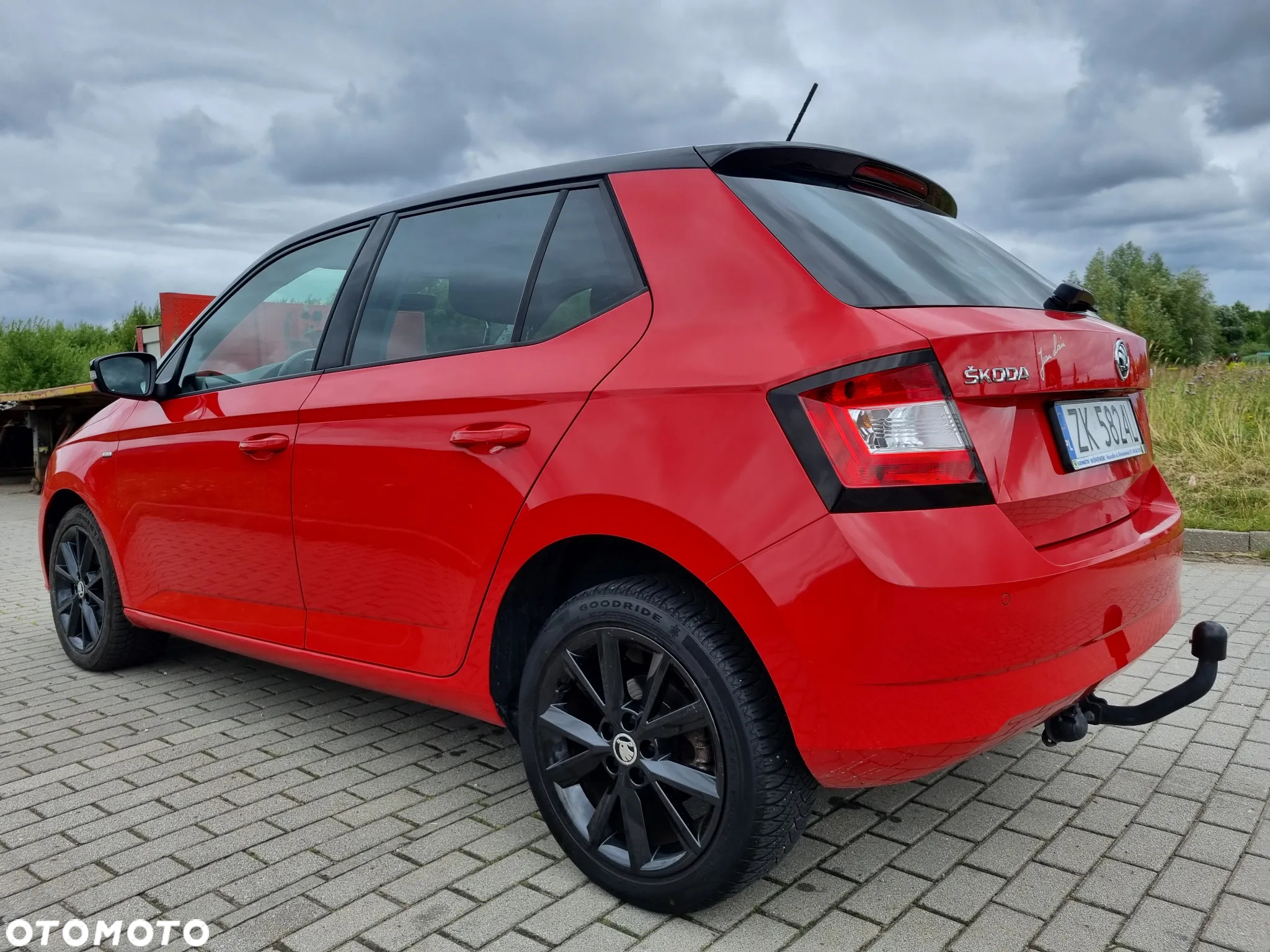 Skoda Fabia 1.2 TSI Monte Carlo - 4