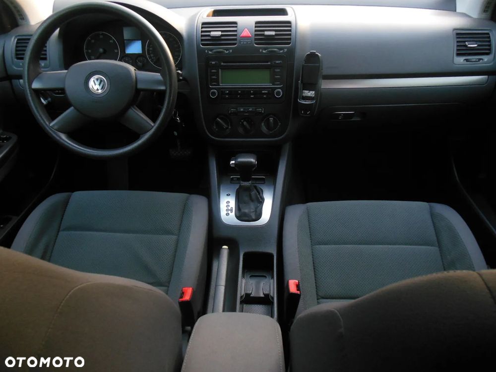 Volkswagen Golf 1.9 TDI DSG Edition - 11