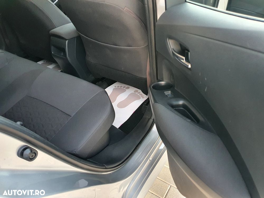 Toyota Corolla 1.8 HSD Dynamic - 21