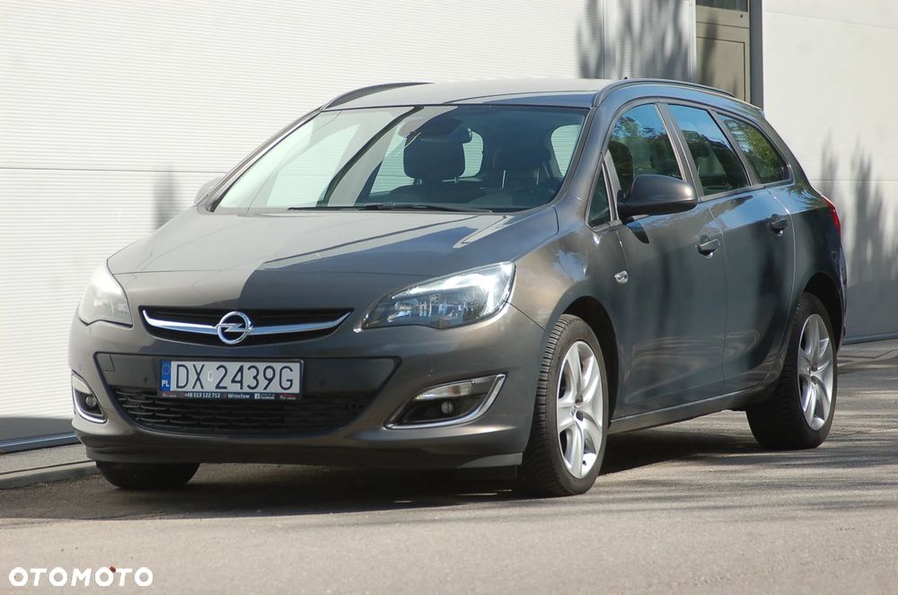 Opel Astra 1.4 T Enjoy S&S - 18