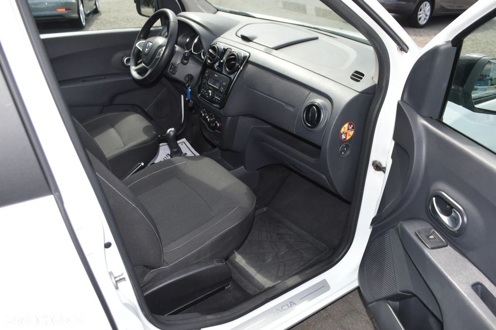 Dacia Lodgy 1.6 SCe Connected by Orange S&S - 15