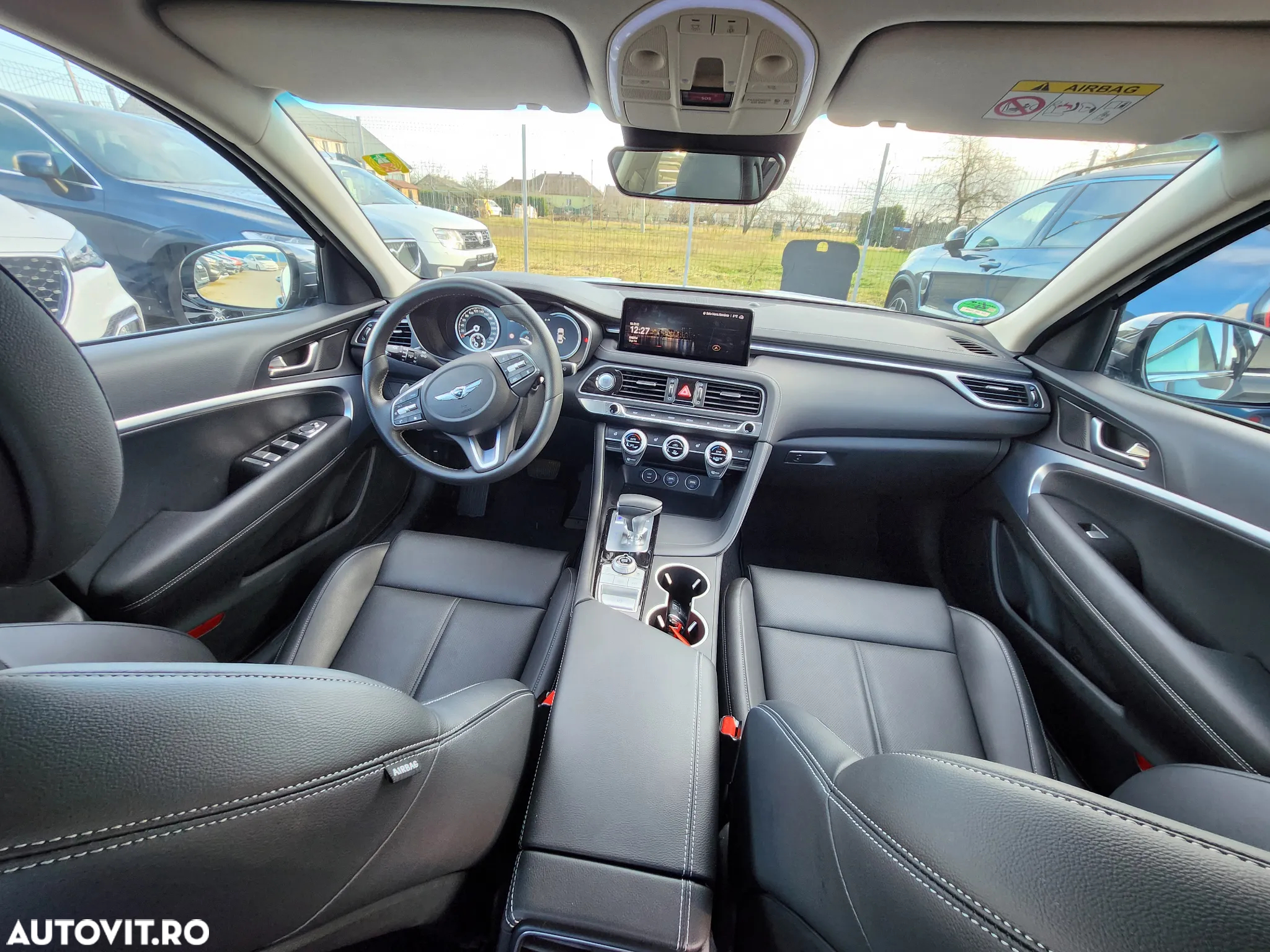 Genesis G70 - 15