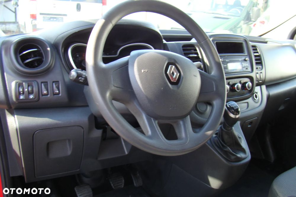 Renault Trafic - 9