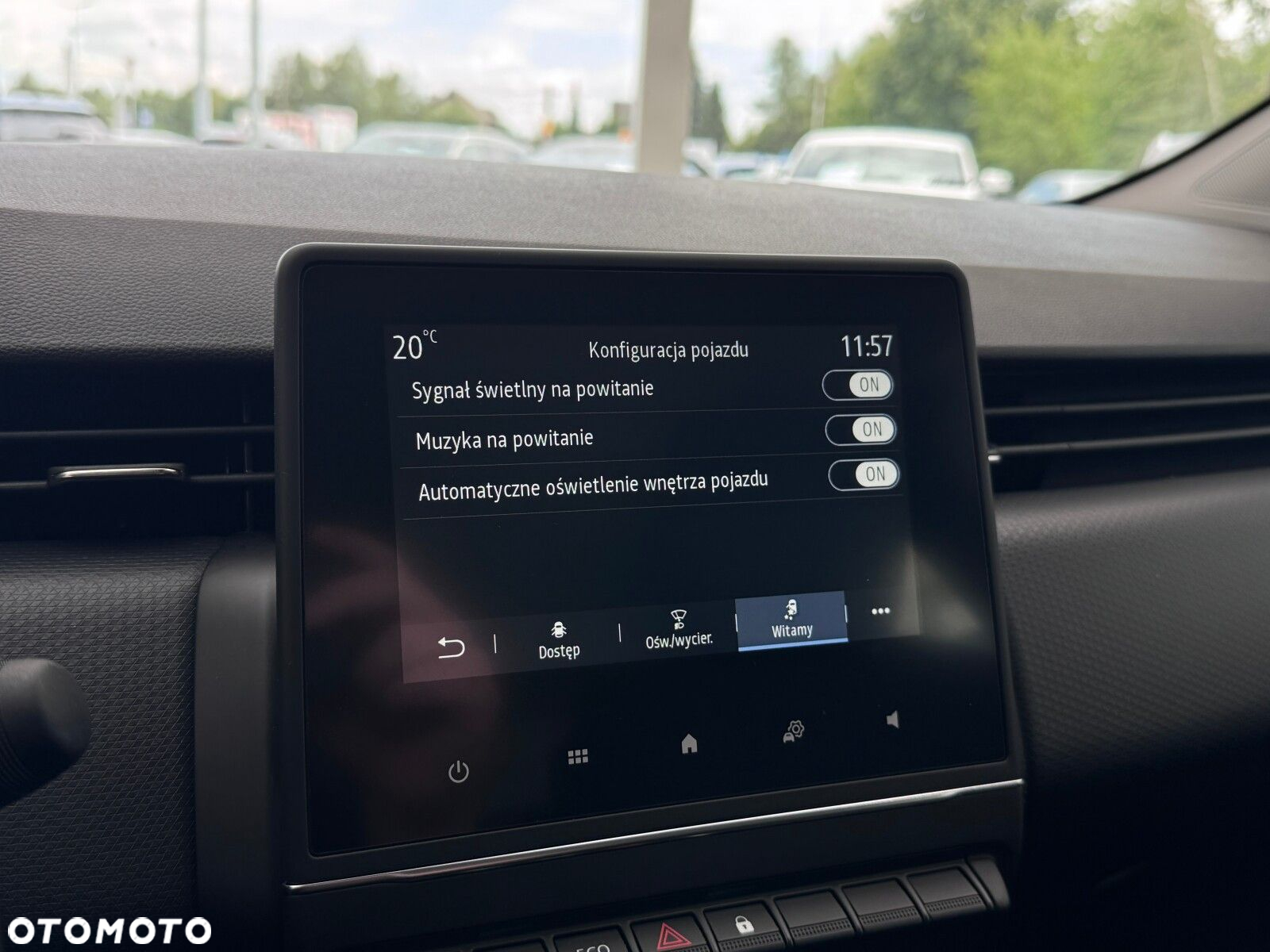 Renault Clio - 36