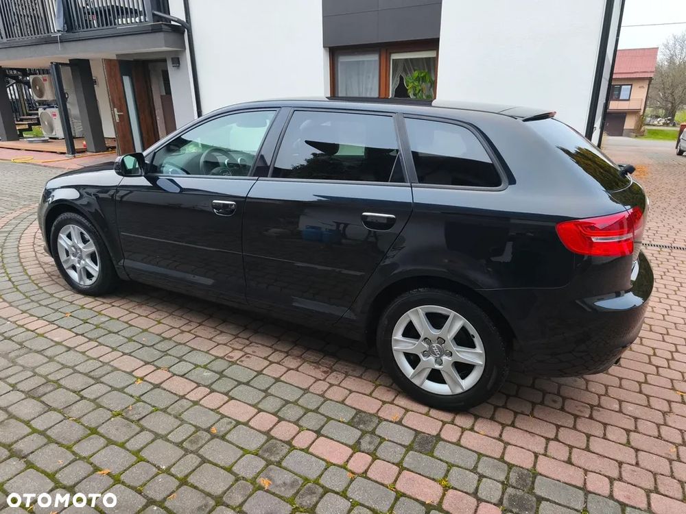 Audi A3 Sportback 1.6 Attraction - 15