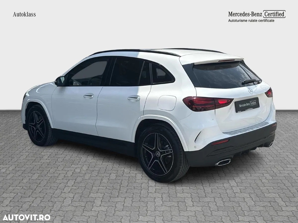 Mercedes-Benz GLA 200 d 4MATIC Aut. - 4
