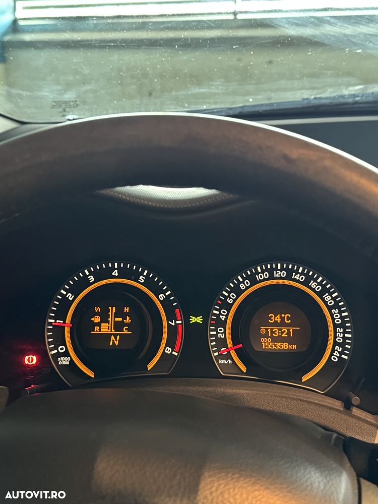 Toyota Auris 1.6 L Valvematic M/M Executive - 9
