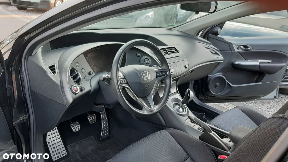 Honda Civic 1.8i-VTEC Comfort - 9