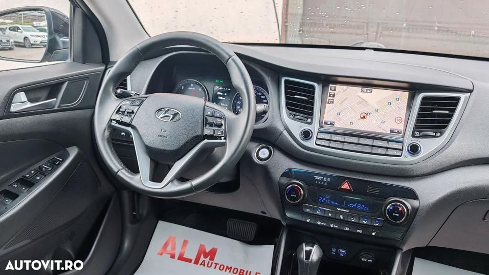 Hyundai Tucson - 11